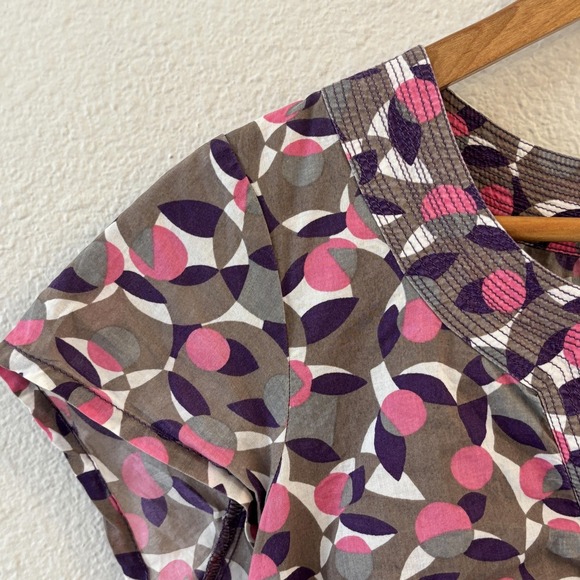 Boden Geometric Floral Tunic Top Womens Size 8 Preppy Office Classic Abstract - Picture 3 of 10